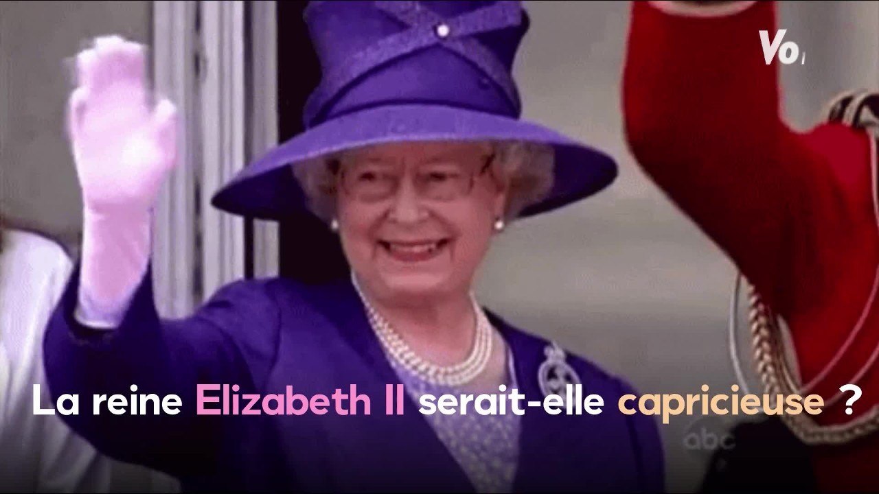 VOICI - Elizabeth II : Cet Étonnant Caprice Qu’elle Impose À Son Personnel (1)