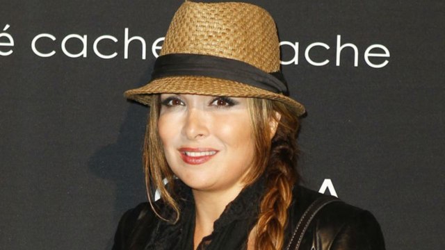 VOICI - Hélène Ségara raconte « l’enfer » qu’elle a vécu au début de sa carrière