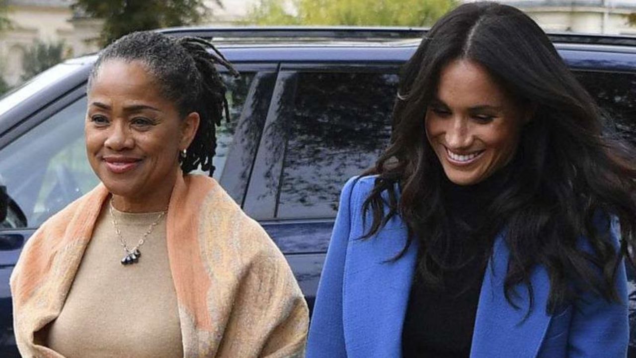 VOICI - Meghan Markle enceinte : l’important rôle que sa mère Doria Ragland va jouer auprès du bébé