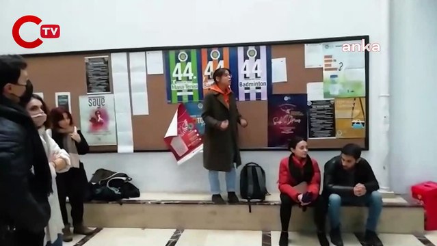 Ankara Üniversitesi'nde ‘ekonomik kriz' konulu forum düzenleyen öğrencilere gözaltı