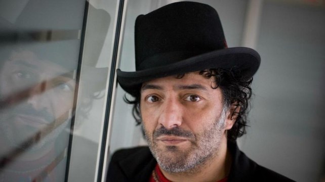 VOICI Mort de Rachid Taha : son producteur se confie sur les derniers instants difficiles du chanteur