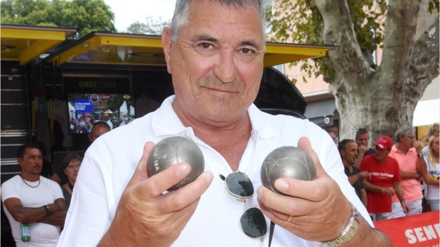 VOICI - Jean-Marie Bigard insulte violemment Muriel Robin et les femmes qui le critiquent