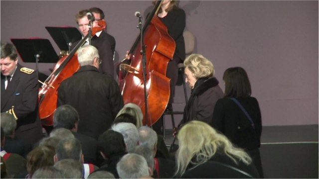 Voici - Bernadette Chirac au plus mal après la mort de Jacques Chirac, elle est « très affaiblie