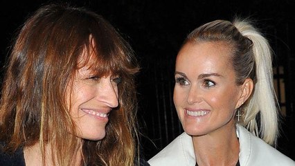 VOICI - Laeticia Hallyday : l’étrange message de son amie Caroline de Maigret en plein conflit d’héritage