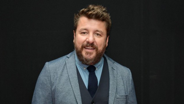 VOICI Les Z’amours : Bruno Guillon recadre fermement un internaute homophobe