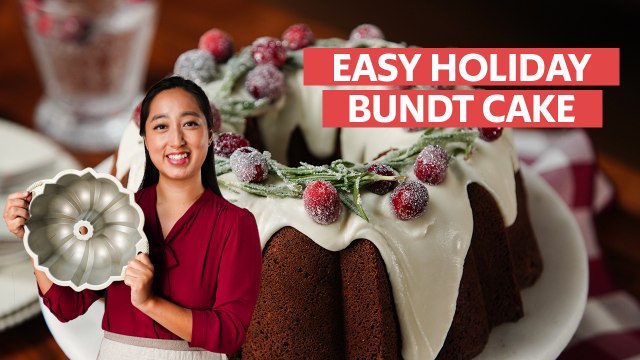 Easy Holiday Bundt Cake & Decorating Tips