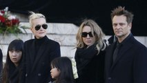 VOICI - Procès Johnny Hallyday : c’est tendu entre les avocats de Laura Smet et Laeticia Hallyday