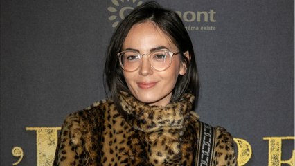VOICI - Agathe Auproux : son traitement contre le cancer est de plus en plus « dur à supporter "
