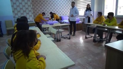 Uygulama otelinde yetiştirilen öğrenciler, turizme katkı sağlıyor