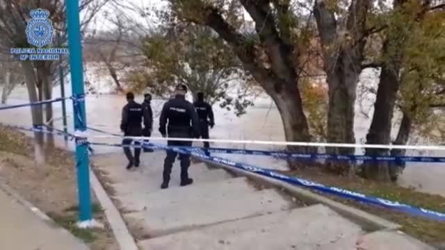Zaragoza está en vilo vigilando el Ebro que ya supera los 5 metros