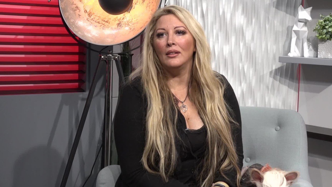 VOICI - Interview Loana