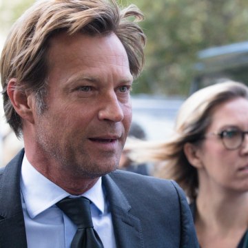 VOICI Laurent Delahousse : Le Gros Coup Dur Qu’il Subit Et Qui Devrait Ravir Catherine Deneuve (1)