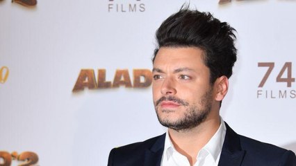 VOICI - Kev Adams : la presse américaine ne comprend pas pourquoi il fait rire les Français