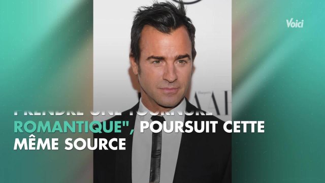 VOICI - Selena Gomez et Justin Theroux très proches : Jennifer Aniston serait furieuse