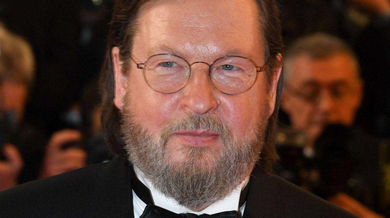 VOICI Festi­val de Cannes 2018 : le film de Lars Von Trier fait scan­dale, des spec­ta­teurs quittent la salle