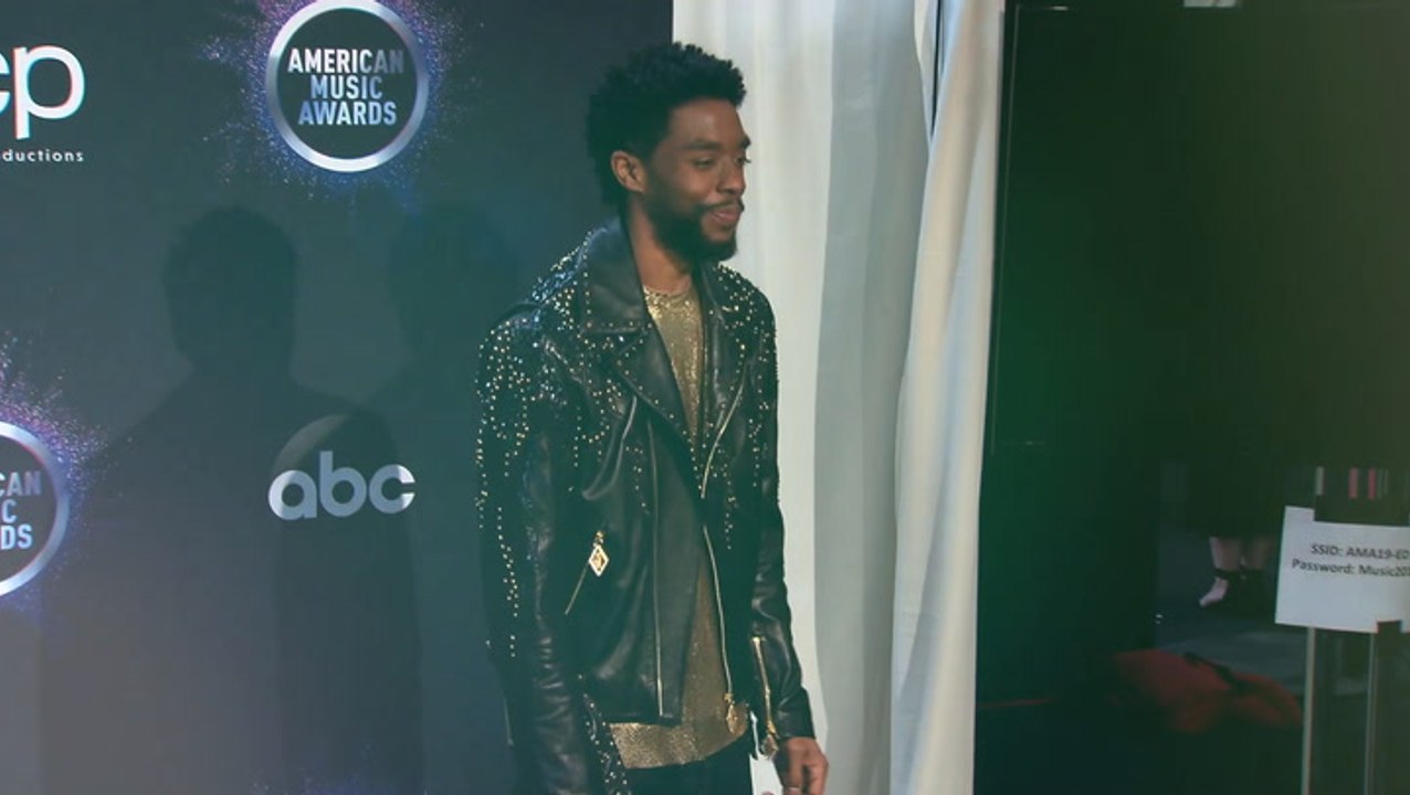 Marvel Fans Call For Chadwick Boseman's Character To Be Recast In "Black Panther" Sequel