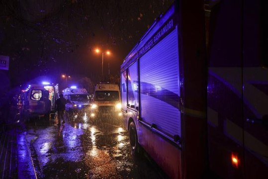 Son dakika haberleri! Başkentteki özel bir hastanede çıkan yangın nedeniyle 17 hasta tahliye edildi