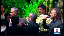 Despiden a Vicente Fernández con 