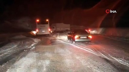 Antalya'da kar yağışı başladı