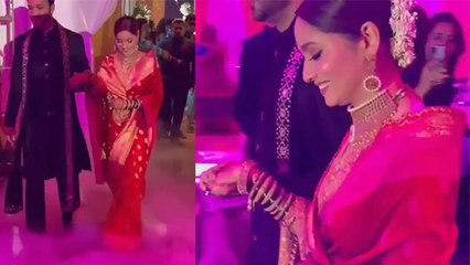 Ankita Lokhande Vicky Jain की Reception Party में Grand Entry का Video Viral । Boldsky