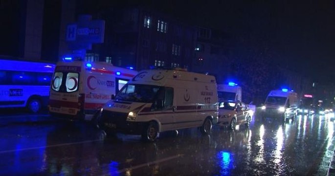 Son dakika haber: Başkent'te özel bir hastanede çıkan yangın nedeniyle 17 hasta tahliye edildi