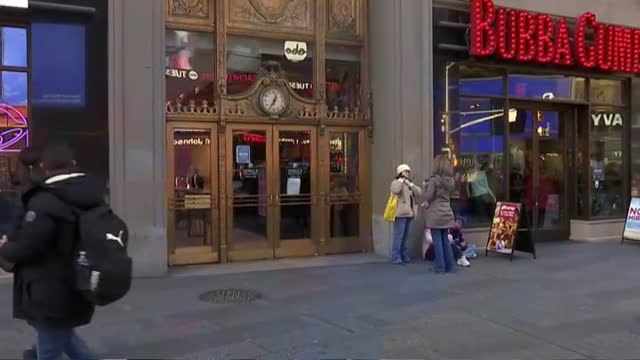 La OMS advierte de un tsunami de contagios con la variante Ómicron en todo el mundo