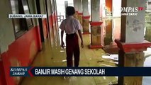 Siswa SD Di Subang Ujian Praktik Di Tengah Banjir