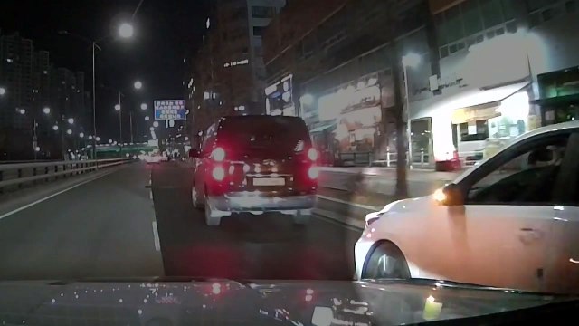 신변보호 전 여자친구 폭행하고 도주한 40대 검거...마약 투약 혐의도 / YTN