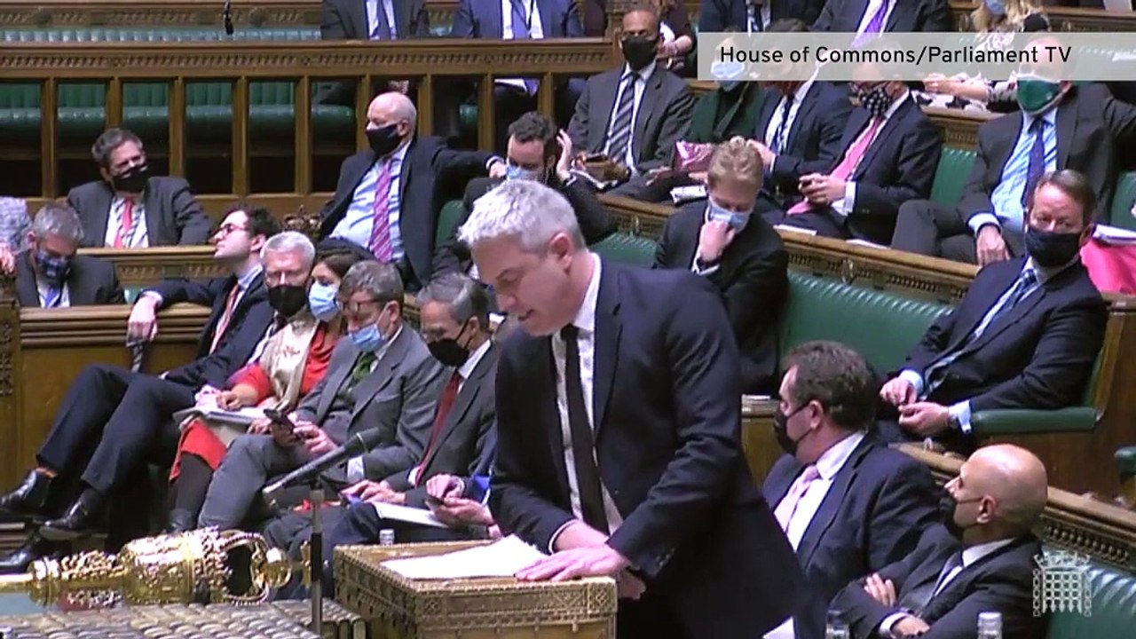 New covid restrictions pass in House of Commons despite record Tory rebellion