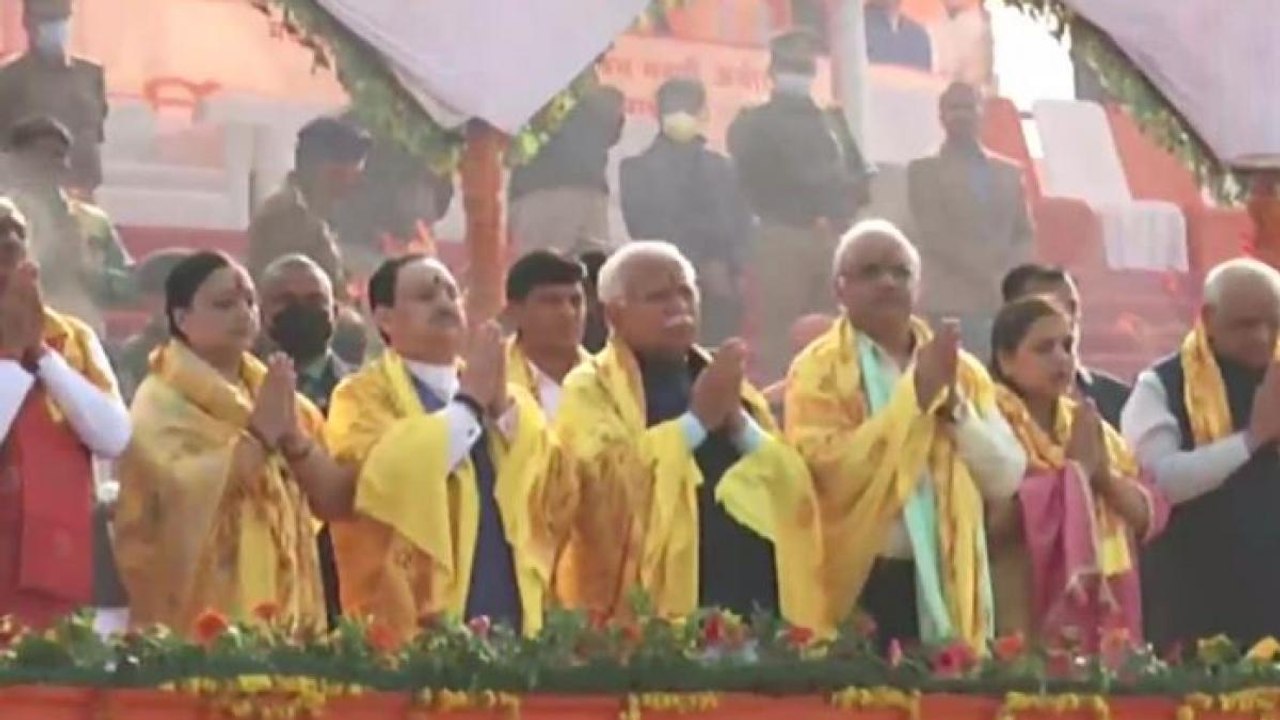 CMs of BJP-ruled states in Ayodhya,demand to sack Ajay Misra