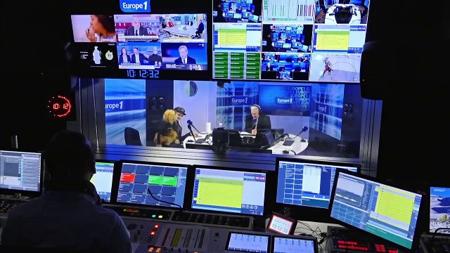 Jeff Panacloc, ventriloque et humoriste