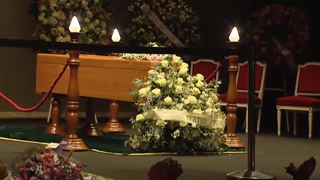 Colas en el Teatro Español para despedir a Verónica Forqué