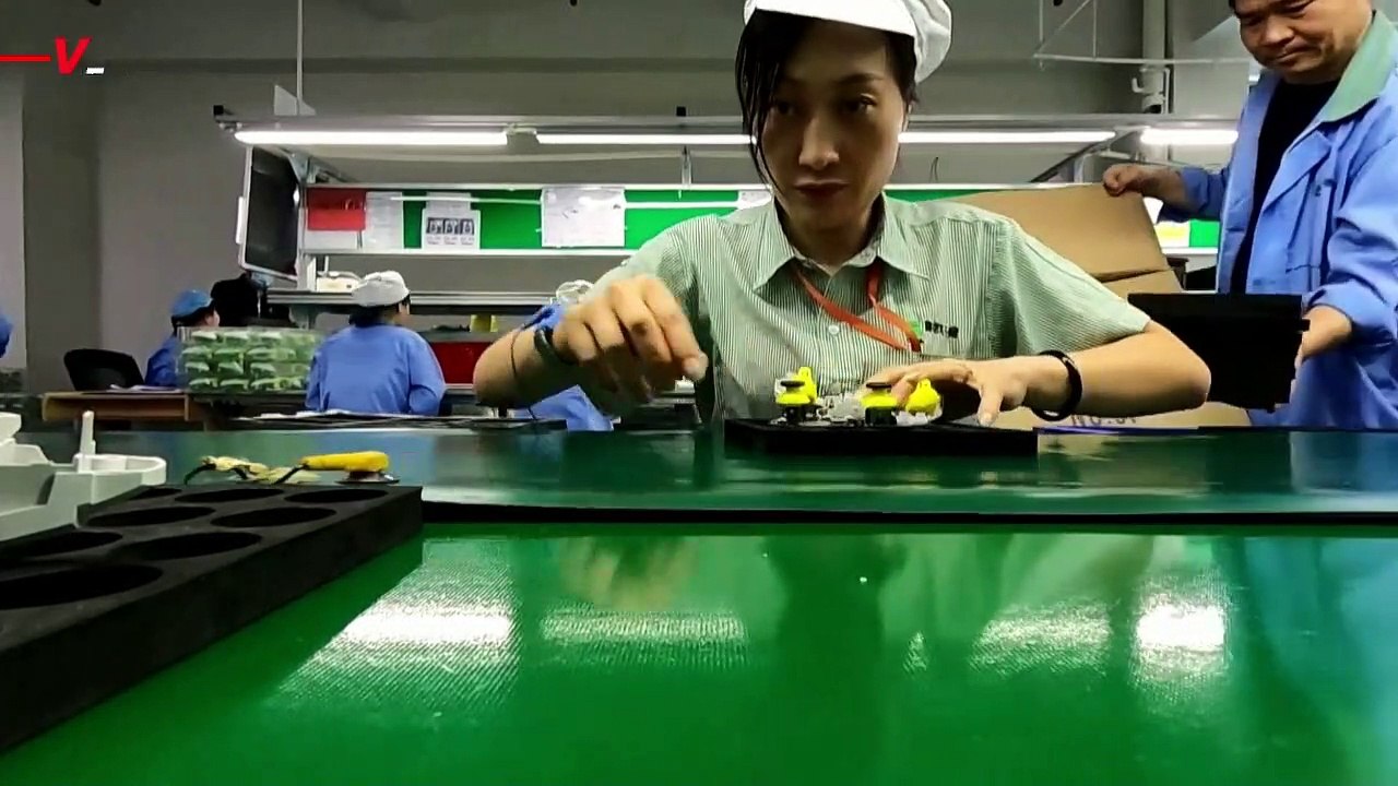 From Factory to Shelves: Shipping Crisis & Looming Variants Worry Manufacturers and Companies