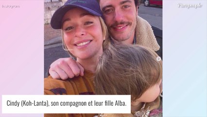 Cindy Poumeyrol : Son mari Thomas pose entièrement nu pour elle, photo très sexy