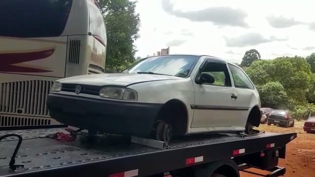 Veículo Gol com registro de furto/roubo é apreendido pela PM no Bairro Brasmadeira