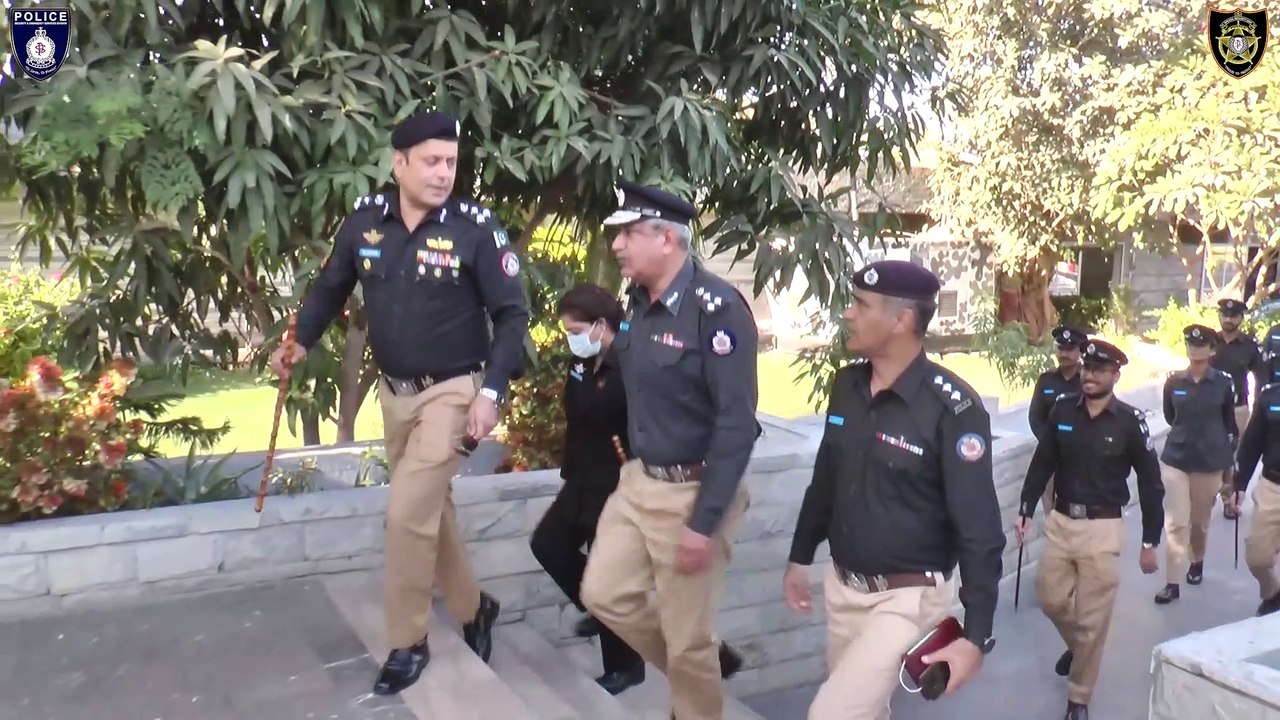 UNDER TRAINING ASsP VISIT SSU HEADQUARTERS