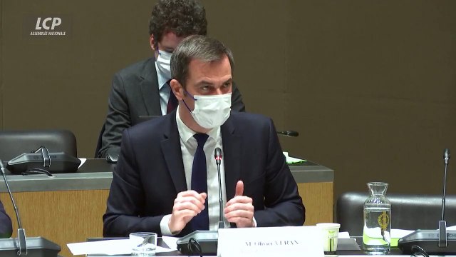 Coronavirus: Un nouveau conseil de défense sanitaire aura lieu vendredi pour examiner d'éventuelles mesures complémentaires , annonce le ministre de la Santé Oliver Véran