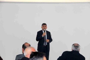 Fadıloğlu, spor muhabirleri ve yazarları ile buluştu