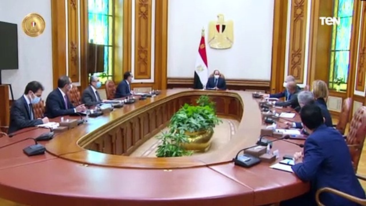 السيد الرئيس يجتمع برئيس مجلس الوزراء ووزير البترول والثروة المعدنية