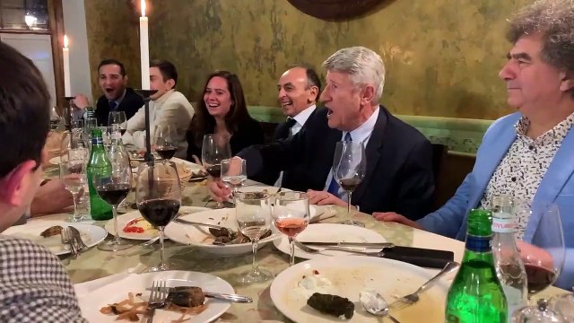 La vidéo un peu malaisante d'une chanson interprétée par De Villiers et Zemmour