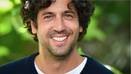 GALA VIDEO - Max Boublil : qui est Virginie, la mère de ses filles Alice et Tess ?