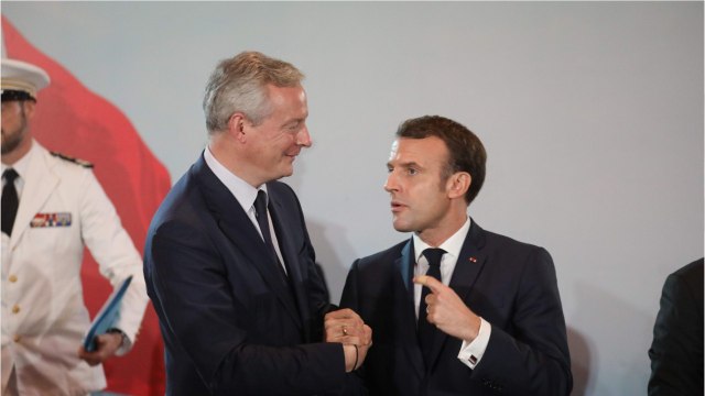 GALA VIDEO - Vous avez un très beau ministre Emmanuel : Le jour où Donald Trump a mis très mal à l'aise Bruno Le Maire