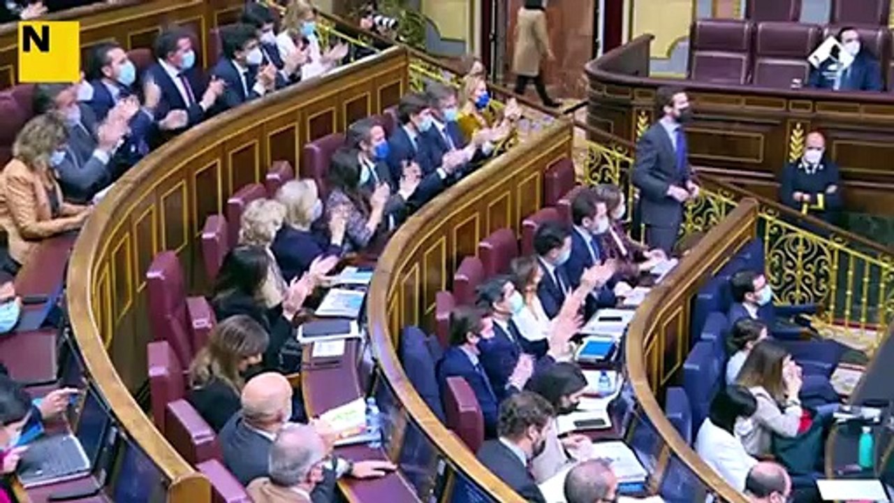 Sánchez retreu a PP i Cs que utilitzin Canet per "polititzar la llengua". Casado amenaça amb denunciar la Generalitat i pregunta "Què cony ha de passar" perquè Sánchez respongui. Arrimadas l'acusa de deixar abandonada la família de Canet