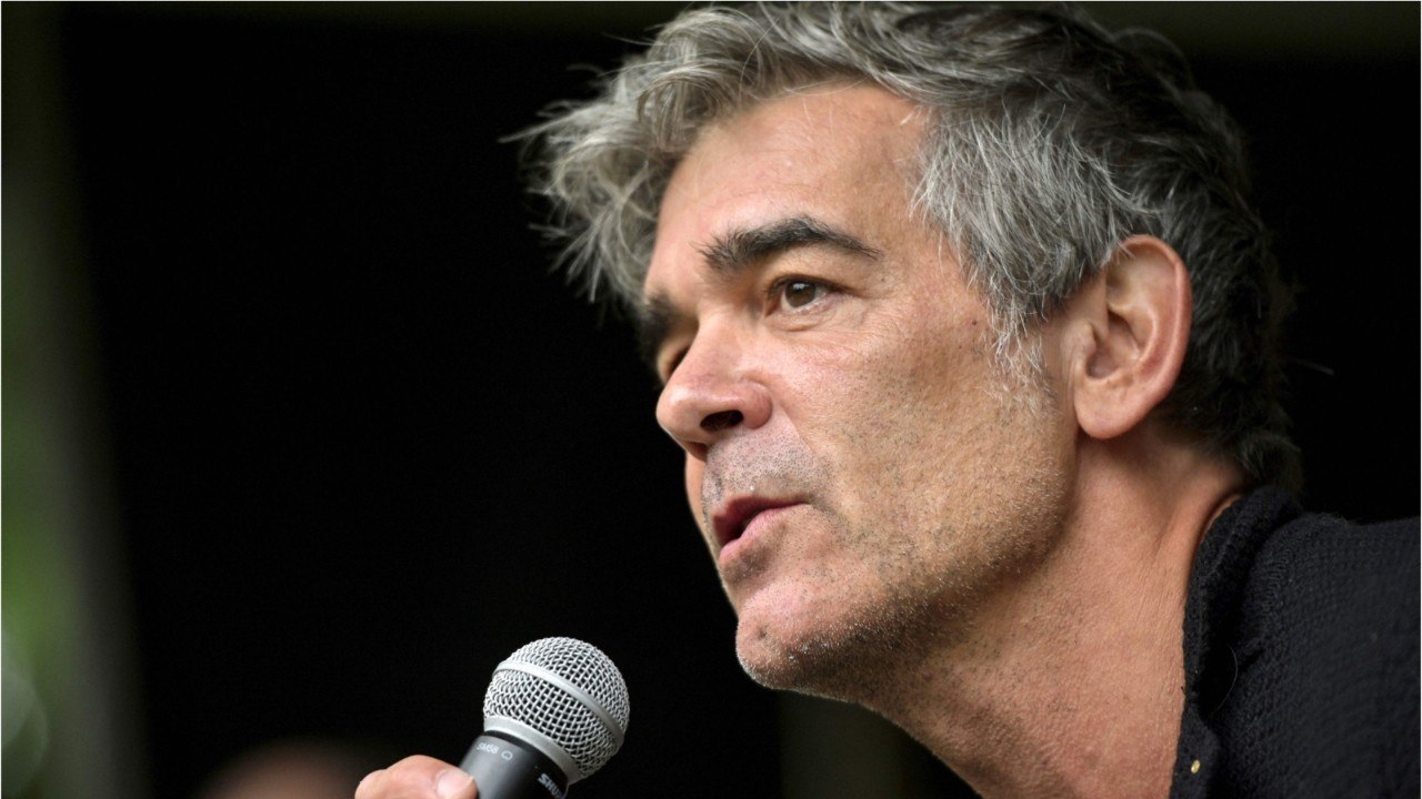 GALA VIDEO - Xavier de Moulins à la présentation du 19h45 sur M6 : "C'est un poste qui est envié"