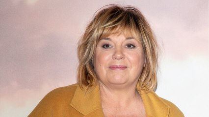 GALA VIDÉO - Michèle Bernier : quelle mère est-elle pour ses deux enfants ?