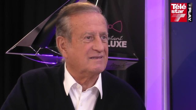 GALA VIDÉO - C'est assez dégueulasse : Charles Villeneuve défend Patrick Poivre d'Arvor