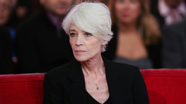 GALA VIDEO - Pas une bonne santé, mais pas en danger : Thomas Dutronc donne des nouvelles de Françoise Hardy