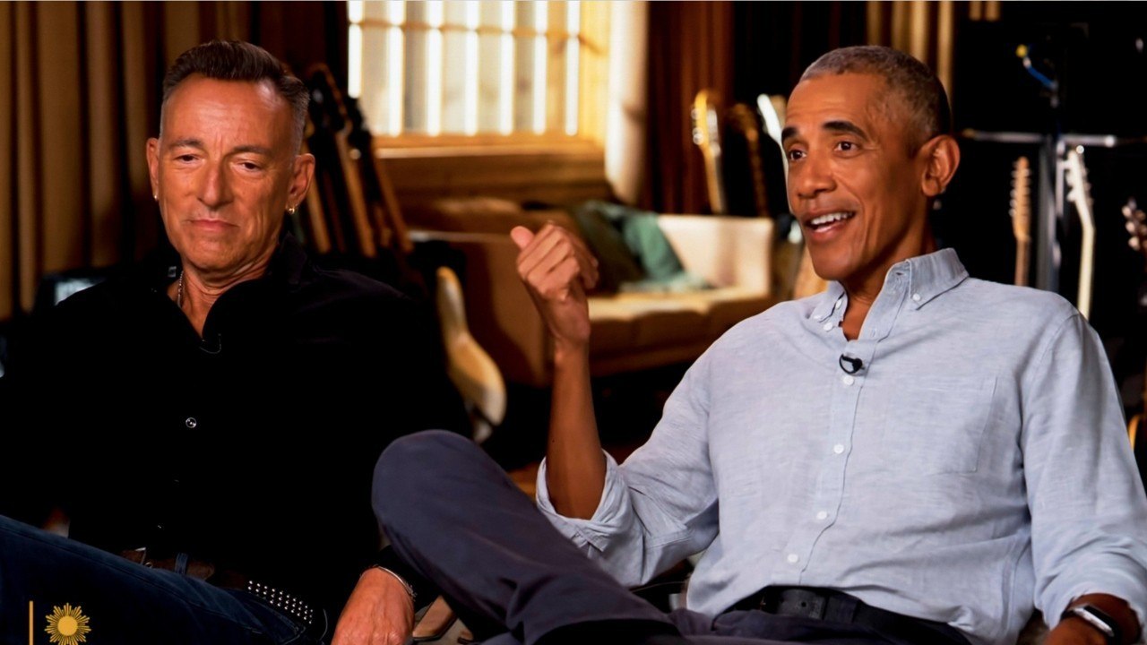 GALA VIDEO - Interviewés par Yann Barthès, mardi 2 novembre dans le cadre de son émission Quotidien, Barack Obama et Bruce Springsteen sont revenus sur leur jolie amitié, qui dure depuis de longues années.