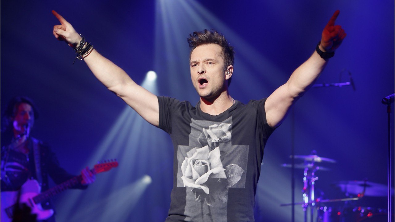 GALA VIDEO - Jean-Paul Belmondo "le Johnny du cinéma" ? David Hallyday donne son avis !