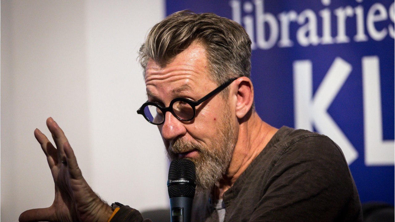 GALA VIDEO - Le saviez-vous ? Jamy Gourmaud a un astéroïde qui porte son nom et ses fameuses lunettes